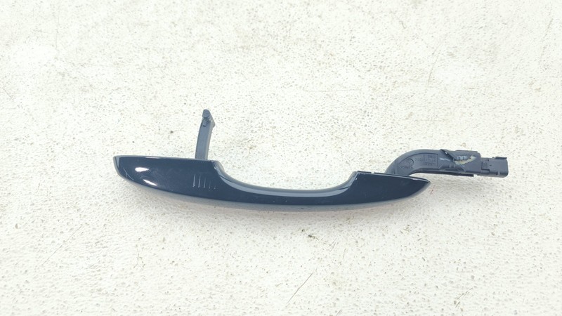 2020 - 2025 FORD ESCAPE FRONT RIGHT PASSENGER SIDE EXTERIOR DOOR HANDLE OEM