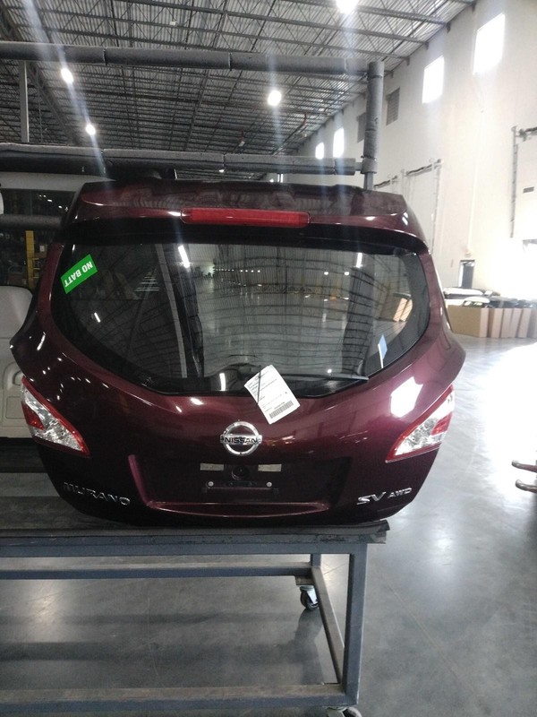 Used Deck Lid fits: 2013 Nissan Murano 4 Dr w/rear view camera rear view monitor