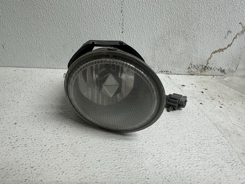 2000-2003 Nissan Sentra Left Front Driver Foglamp Foglight Fog Lamp Light Oem