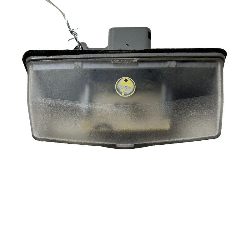 15-21 LEXUS NX200T NX300H REAR LEFT OR RIGHT SIDE LICENSE PLATE LIGHT LAMP OEM