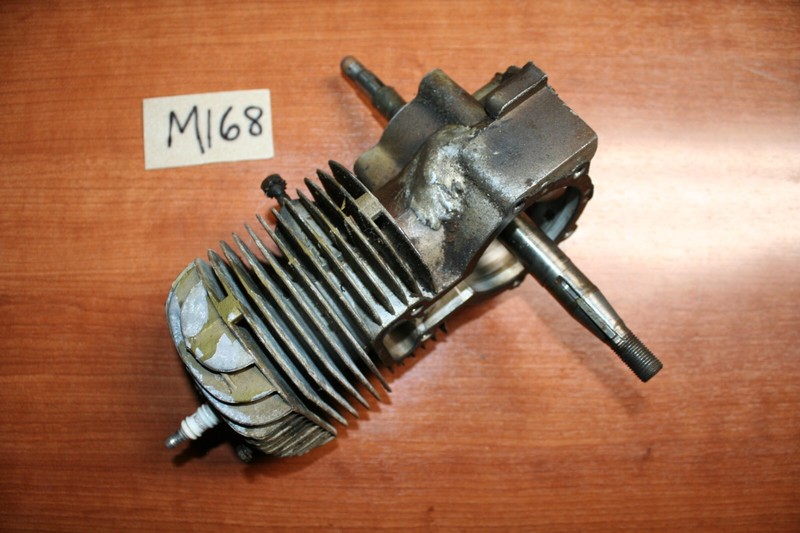 Clinton D25 Chief Chainsaw Engine Motor Power Head OEM G