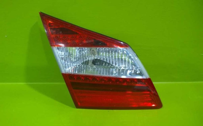 09 10 11 12 13 14 GENESIS DRIVER LEFT LID MOUNT TAILLIGHT LAMP OEM 3430-99