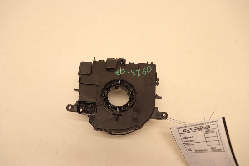2022-2024 VOLKSWAGEN TAOS STEERING WHEEL AIR BAG CLOCKSPRING OEM