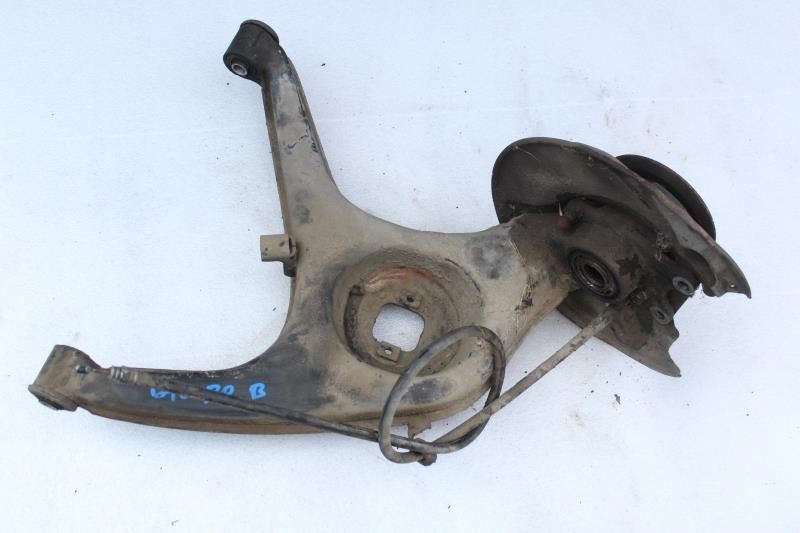 1975 1976 1977 1978 1979 1980 MERCEDES 450SL R107 RIGHT REAR KNUCKLE CONTROL ARM