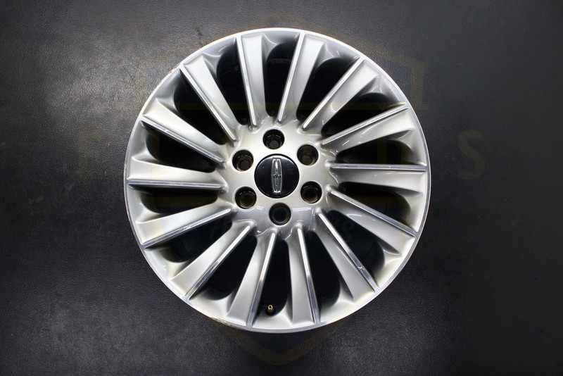 2018 - 2021 LINCOLN NAVIGATOR WHEEL RIM ALUMINUM 20 X 8-1/2 14 SPOKE OEM #2