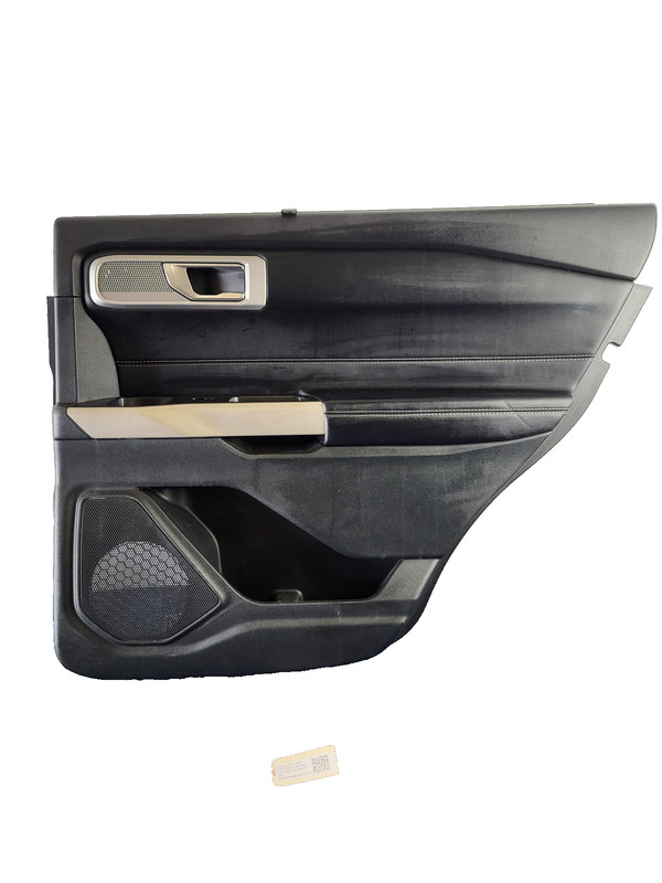 Used Oem Ford Right Passenger Rear Door Trim Panel w Sunshade 2020-2024 Explorer