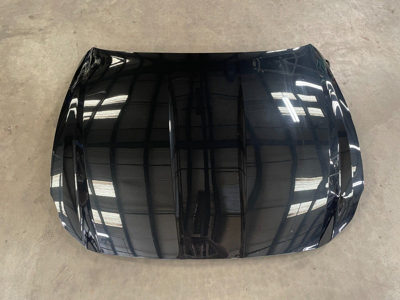 14 15 16 17 Maserati Quattroporte S Front Hood Bonnet Black DAMAGED 1359 OEM