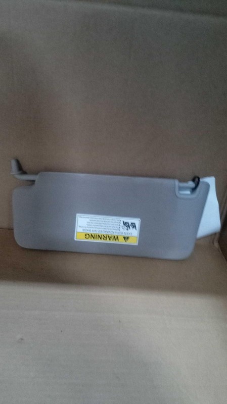 2023 Honda Civic Right Sun Visor Silver OEM Used, Light Stains, 66000 Miles