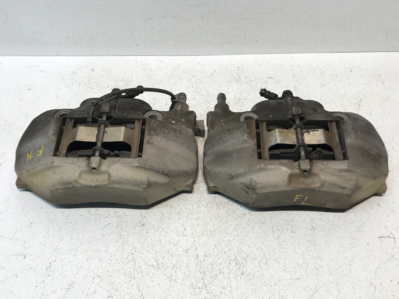 01-06 LEXUS UCF30L LS430 SET OF 2 FRONT LEFT RIGHT BRAKE CALIPER OEM