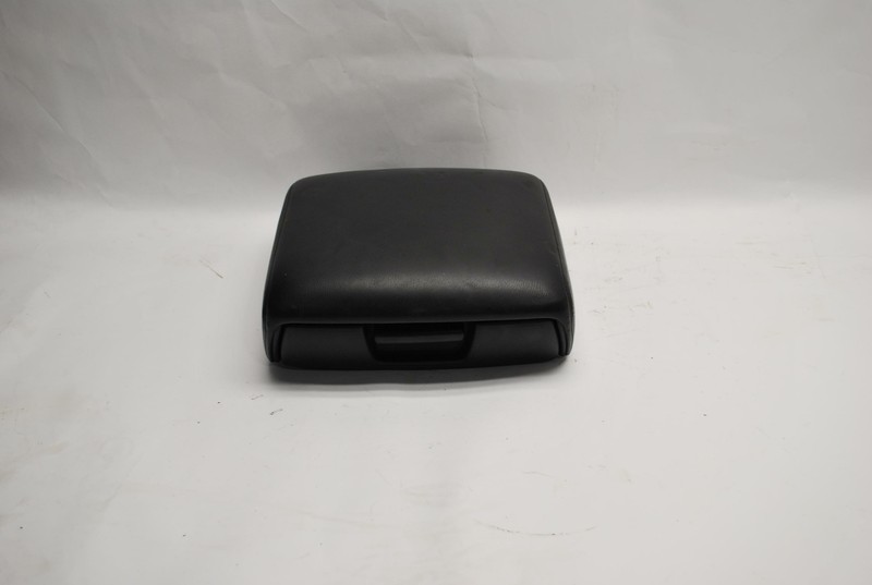 2012-2013 INFINITI QX56 QX80 FRONT CENTER CONSOLE ARMREST LID COVER BLACK OEM