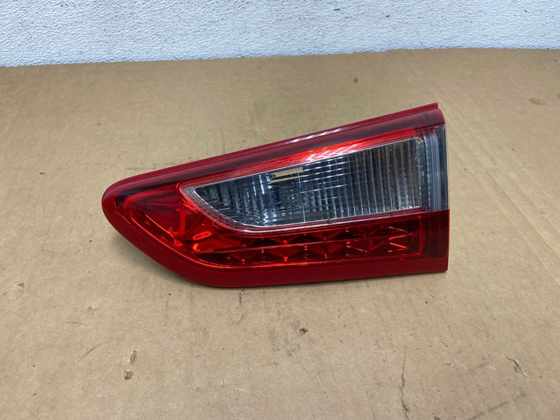 2013-2015 Infiniti JX35 QX60 Right Passenger LED Tail Light Inner OEM AD2639 LK