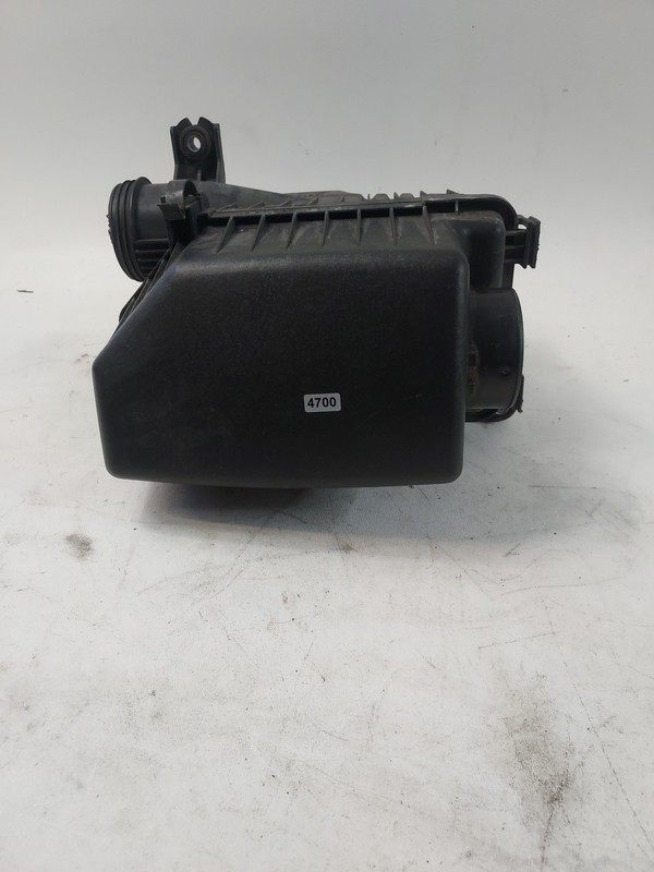 2012-2017 Hyundai Accent Veloster Air Cleaner Intake Filter Box OEM