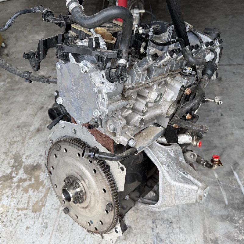 2017 - 2018 Porsche Macan Engine 2.0L VIN A 5th Digit 61K Tested OEM