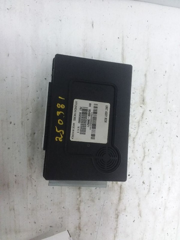 BCM Body Control Module Fits 13-14 GENESIS 95400-3M821
