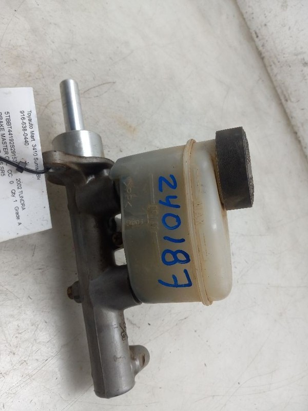 00-06 TOYOTA TUNDRA SR5 4.7L 4WD AT BRAKE MASTER CYLINDER