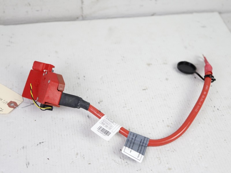 BMW F30 F31 F32 F33 328I SEDAN BATTERY B+ POWER DISTRIBUTION BOX 12-18