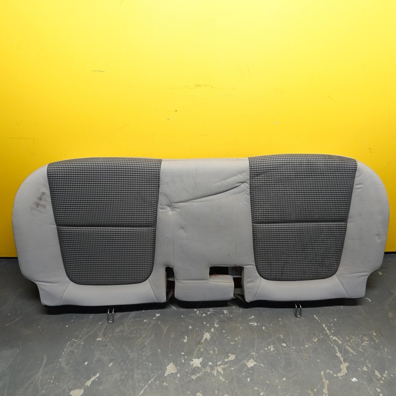 2018-2023 HYUNDAI KONA OEM REAR BACK SEAT LOWER CUSHION GRAY OEM