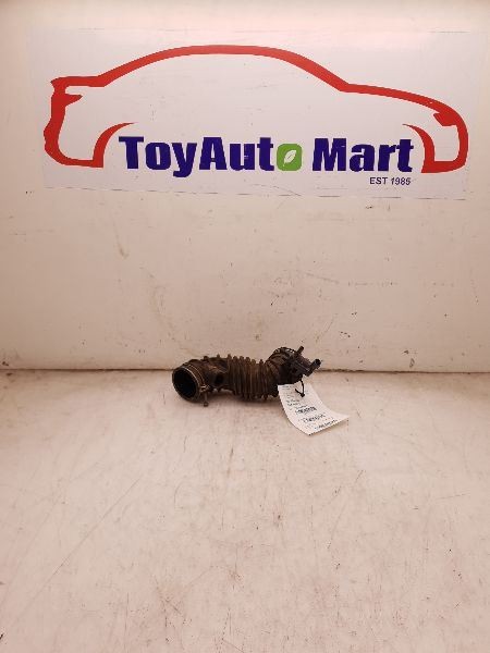 2005 TOYOTA COROLLA 1.8L 4CYL AIR CLEANER TUBE/RESONATOR