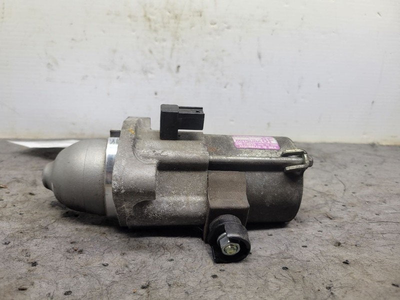 Starter Motor Fits 15-20 FIT 1742446