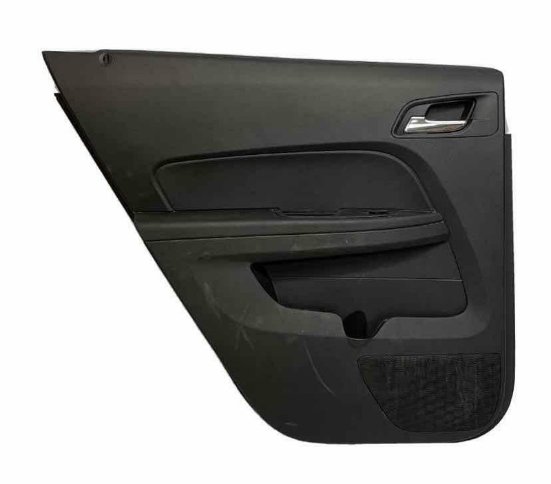 2010 2017 CHEVROLET EQUINOX REAR LEFT SIDE DOOR TRIM PANEL ASSY BLACK 22761568