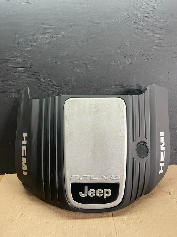 2005 to 2010 Jeep Grand Cherokee 5.7L Hemi Engine Cover Plastic Shield ab7843 DG