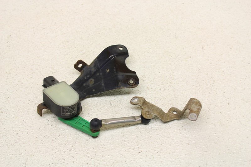 MK2 Audi TT TTS Rear Right Ride Height DCC Suspension Level Sensor Oem 2008-2015