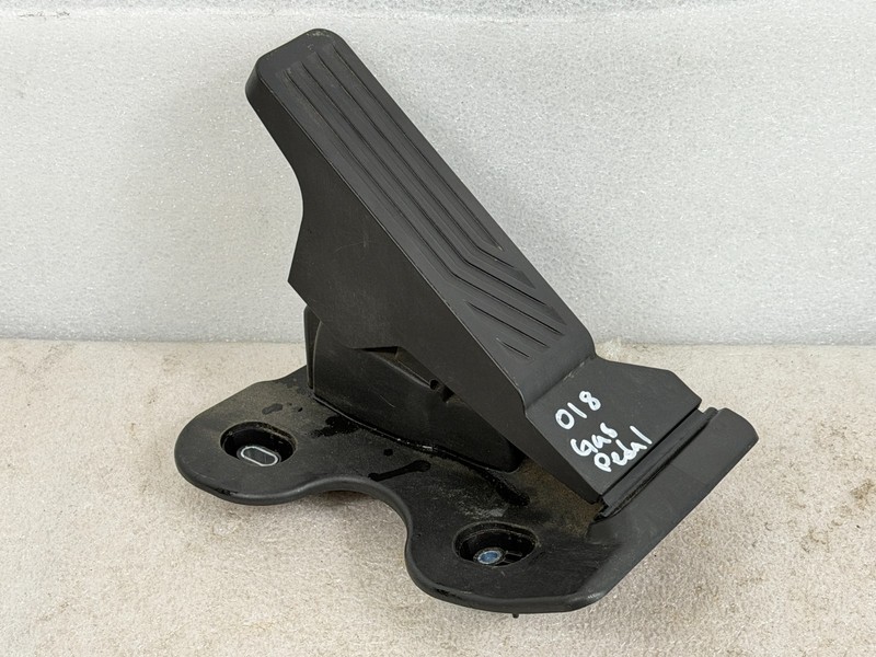 2016-2022 Mazda MX-5 Miata Pedal Gas Accelerator N24541600 OEM ET67