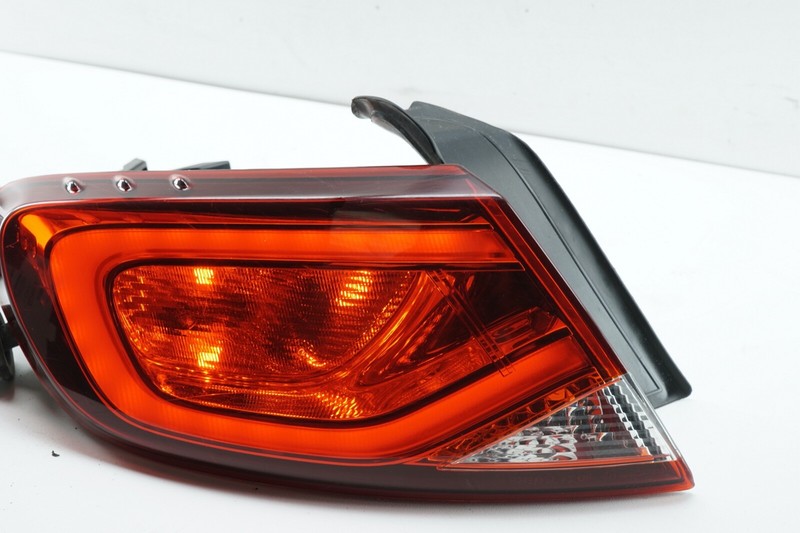 CHRYSLER 200 Left LH Tail Lamp Tail Light OEM 2015 - 2017
