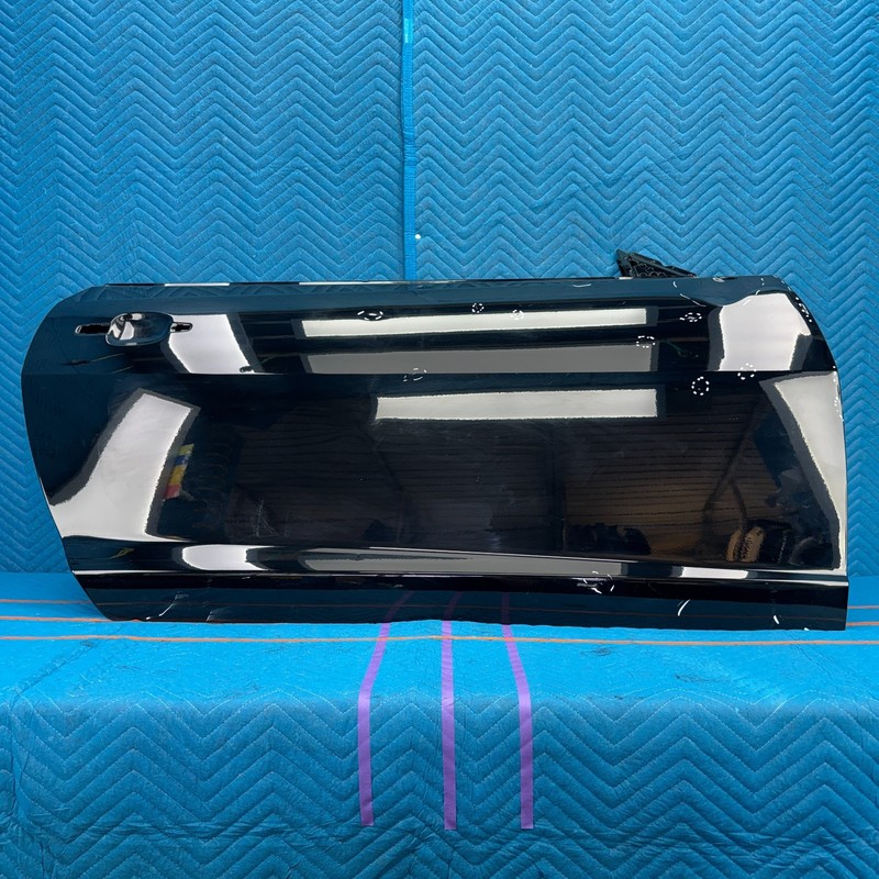 2010–2015 Chevrolet Camaro Front Right Passenger Door OEM