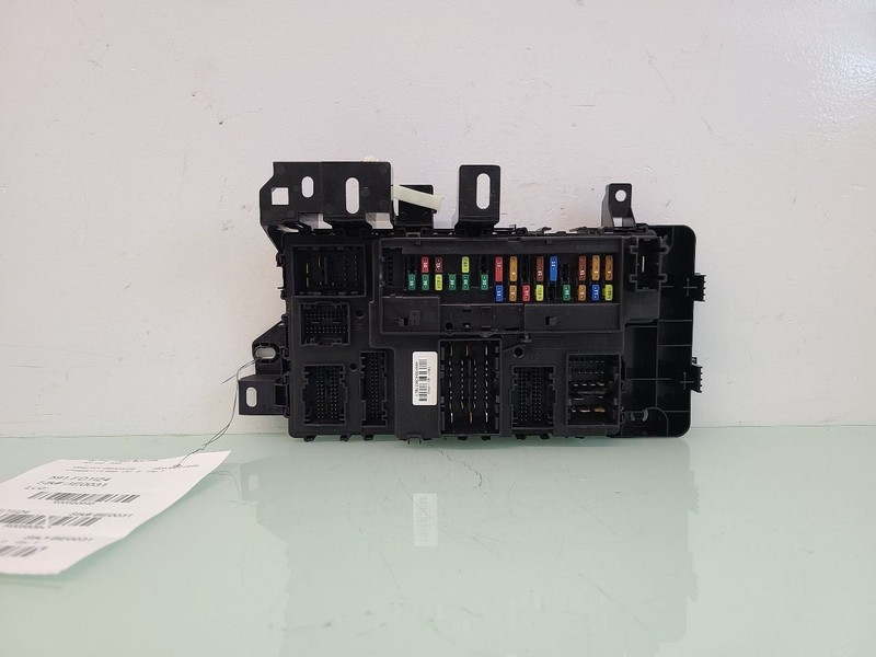 BCM BODY CONTROL MODULE UNIT PR3T-15 FITS 2024 MUSTANG 580945