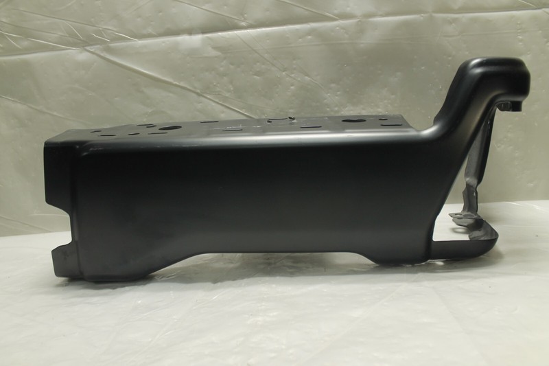 2023-2024 FORD F-350 RIGHT PASSENGER SIDE REAR BUMPER END W/O SENSORS HOLE OEM