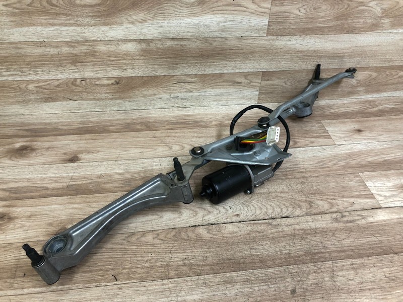 MERCEDES BENZ OEM W203 W209 C320 CLK500 FRONT WINDSHIELD WIPER WITH MOTOR 2