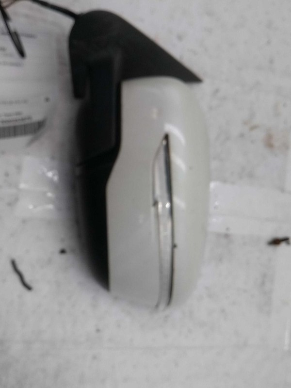 2015 Nissan JUKE Left Door Mirror Assembly White OEM 73622 95K Miles