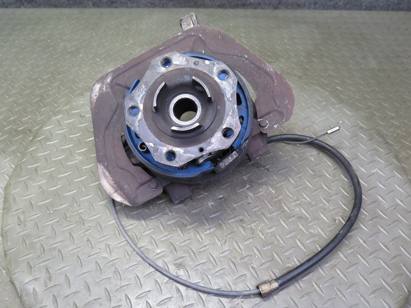 1999-2004 PORSCHE 911 996 RWD REAR LEFT SPINDLE KNUCKLE WHEEL HUB
