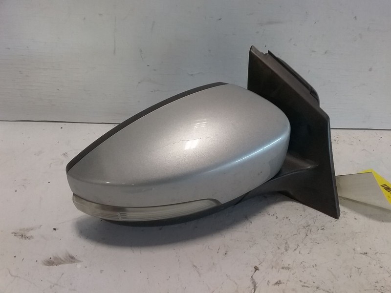 2015-2018 Ford Focus Passenger Side View Mirror Non-Heated w/Turn Signal