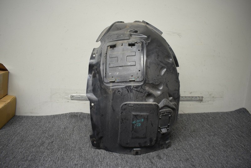 2013-2018 BMW 320I FRONT FENDER LINER FACTORY OEM