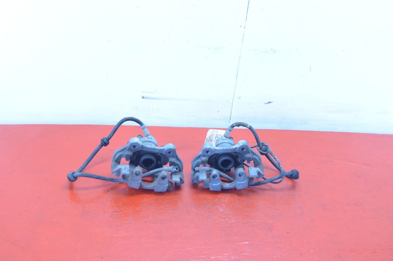 07-12 MERCEDES X164 GL CLASS REAR RIGHT / LEFT BRAKE CALIPER SET OEM