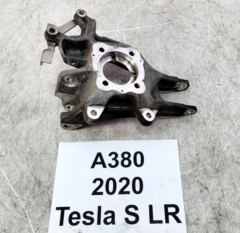 ✅ 2016-2020 OEM Tesla Model S Rear Right Passenger Suspension Knuckle Spindle