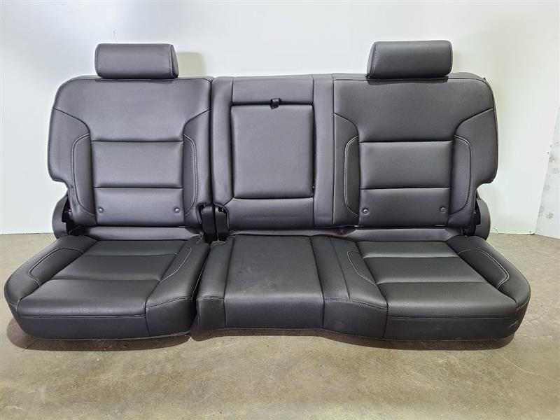 Seat Rear Fits 2015 SILVRDO15 561935