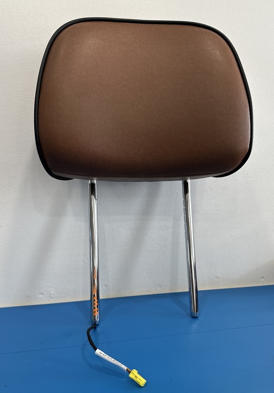 1219387 | 11 12 Jeep Grand Cherokee Brown OEM Leather Active Front Seat Headrest