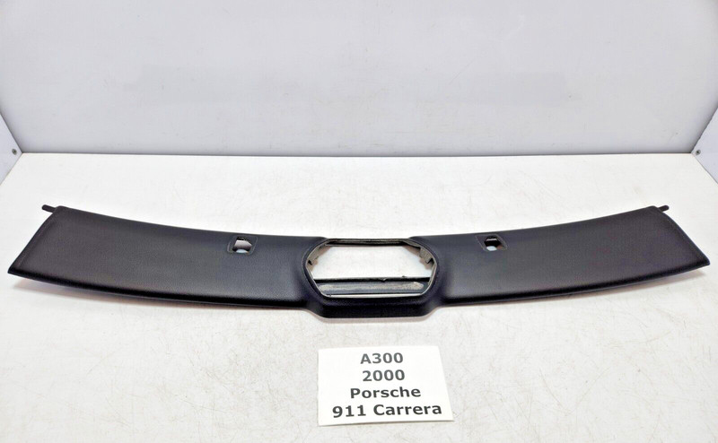 ✅ 00-05 OEM Porsche Carrera 911 996 Convertible Center Windshield Trim Black
