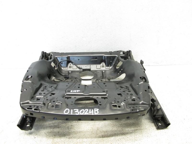 09-16 AUDI B8 A4 SEAT RAIL TRACK FRAME MOTORS HARNESS FRONT LEFT DRIVER 013024B