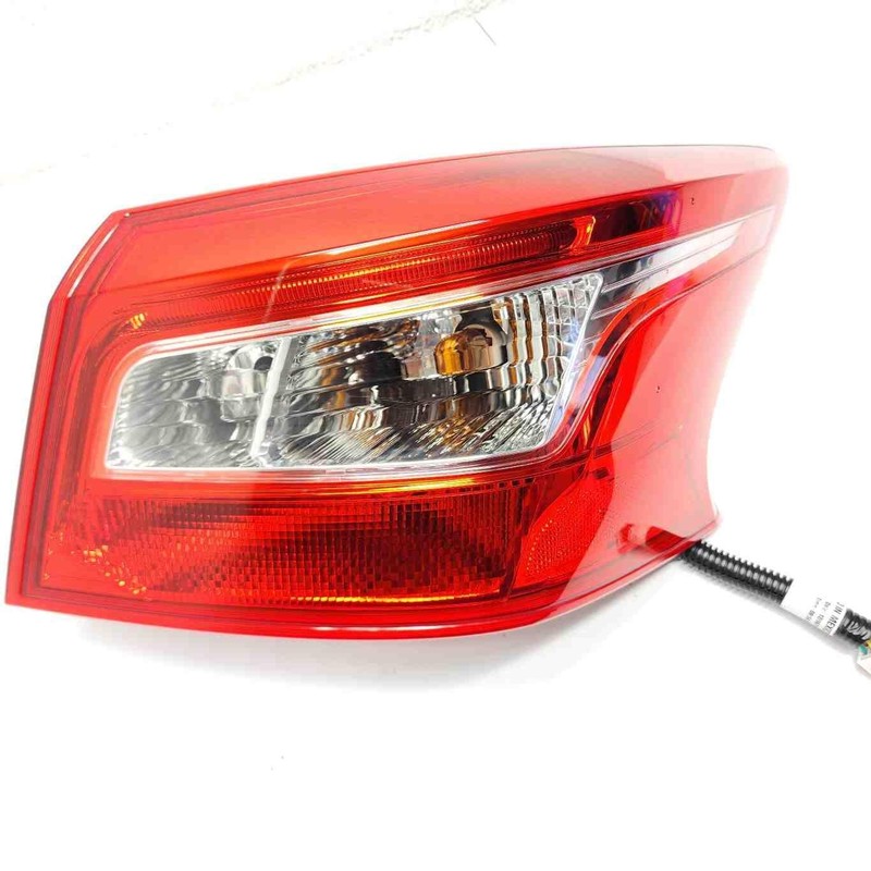 2017 Sentra RH Passenger Side Quarter Panel Tail Light Assembly 265503YU0A