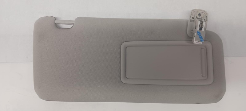 17-'20 MAZDA CX-5 right passenger Sun visor w/o illumination OEM Grade A!
