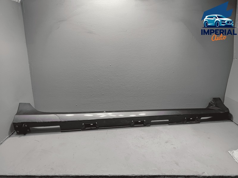 HONDA CIVIC 2018 PASSENGER SIDE SKIRT ROCKER PANEL MOLDING *NH797M OEM