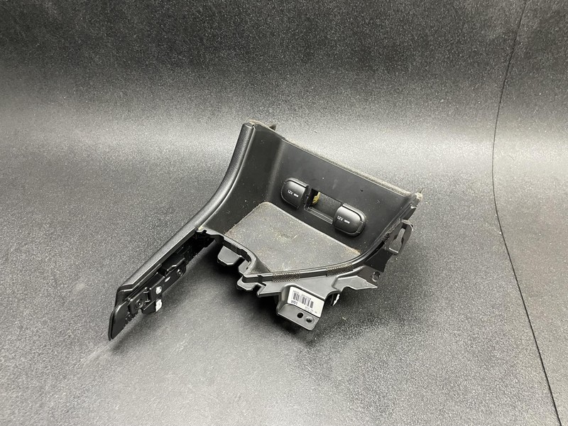 Center Console Storage Tray w/ Power Outlet 2018 Kia Sportage 84680-D9010 17 19