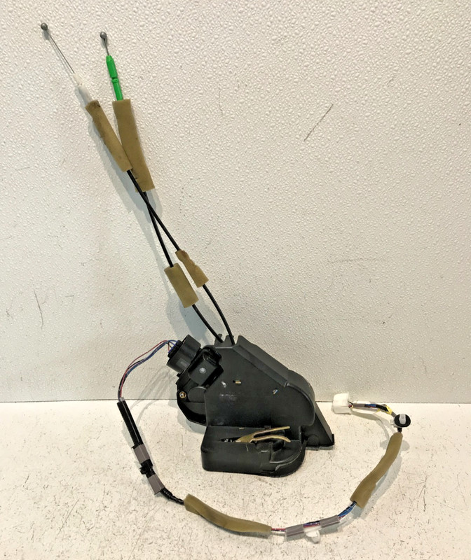 2001-06 LEXUS LS430 Door Lock Latch Actuator Rear Left Driver No Soft Close OEM