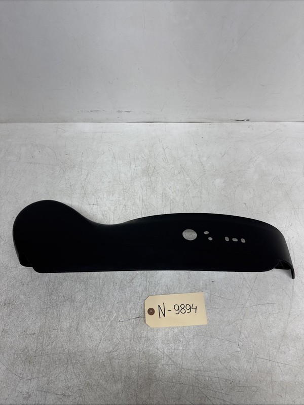2017-2021 TESLA MODEL Y/3 FRONT RIGHT SEAT RAIL TRIM COVER 1098348-00-G 9894 B56