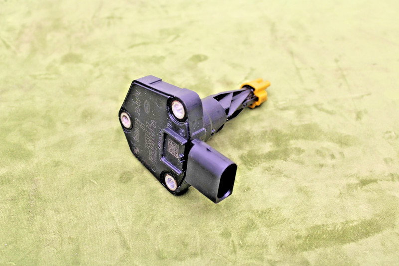 BMW F80 F82 F10 F30 X1 X3 X5 X6 N20 Motor Engine Oil Level Sender Sensor OEM 90K