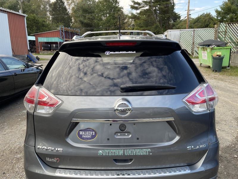2014-2016 Nissan Rogue Tail Gate With Camera Gray